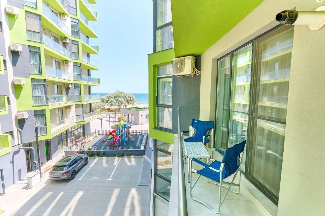 Blacksearama Apartment- Spa, Pools And Parking Mamaia Exterior photo