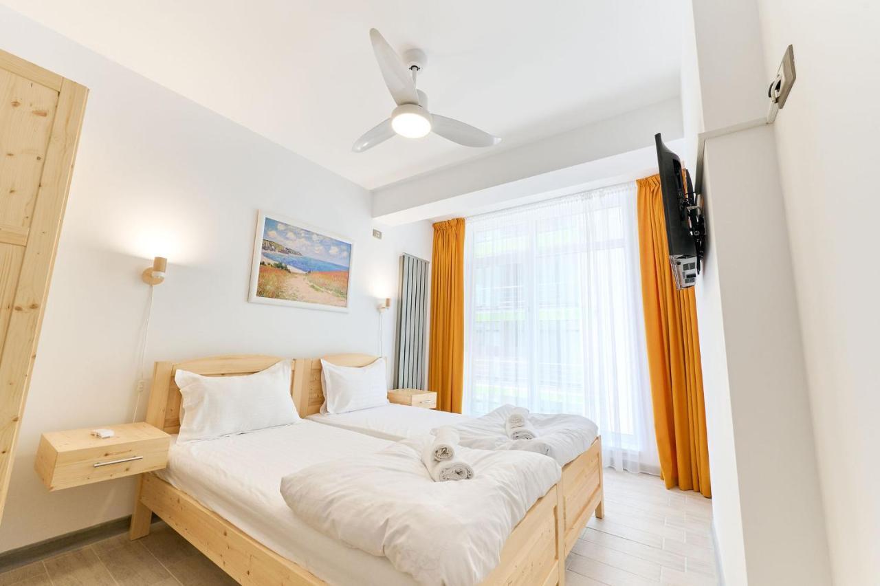 Blacksearama Apartment- Spa, Pools And Parking Mamaia Exterior photo