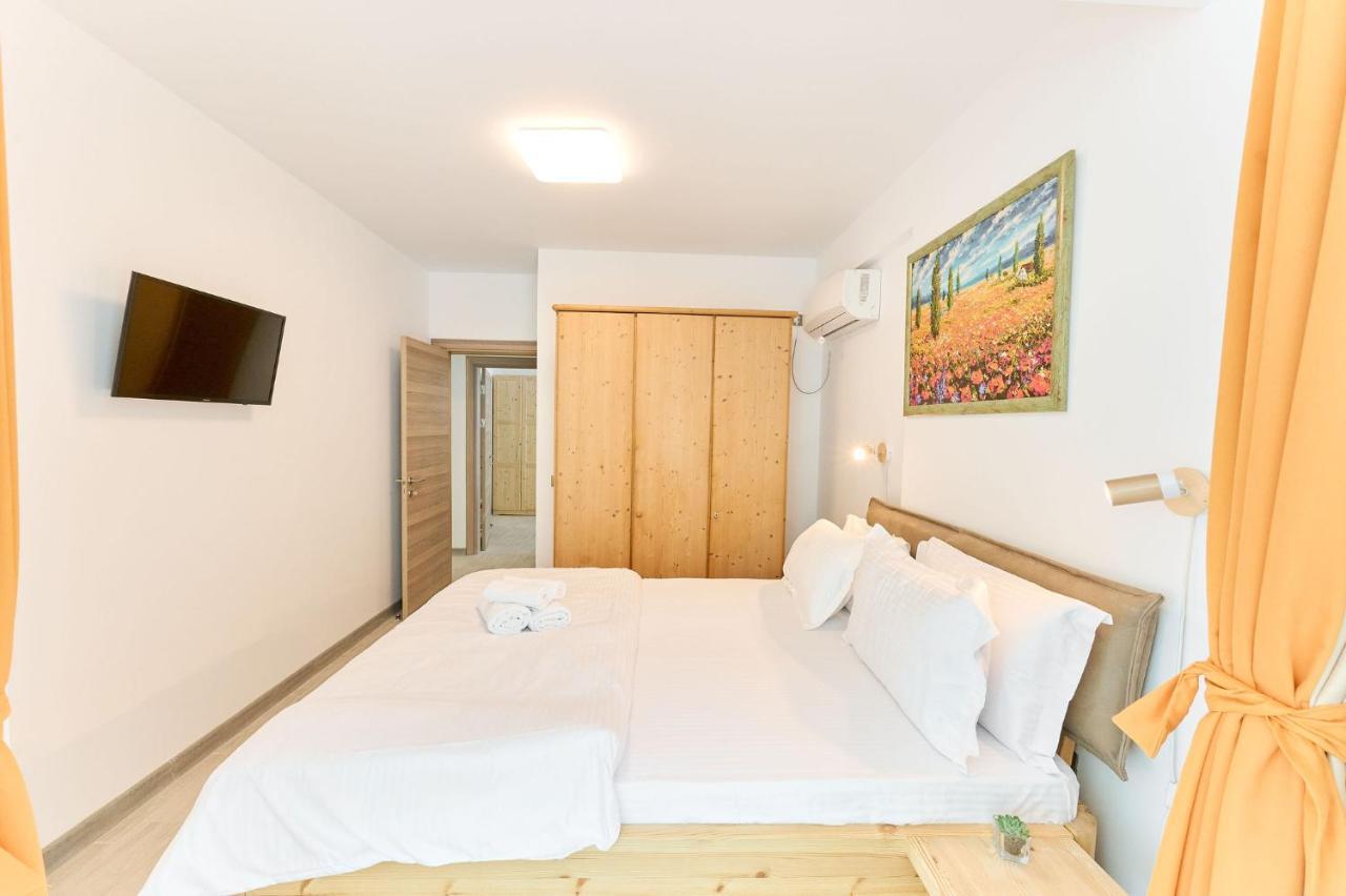 Blacksearama Apartment- Spa, Pools And Parking Mamaia Exterior photo