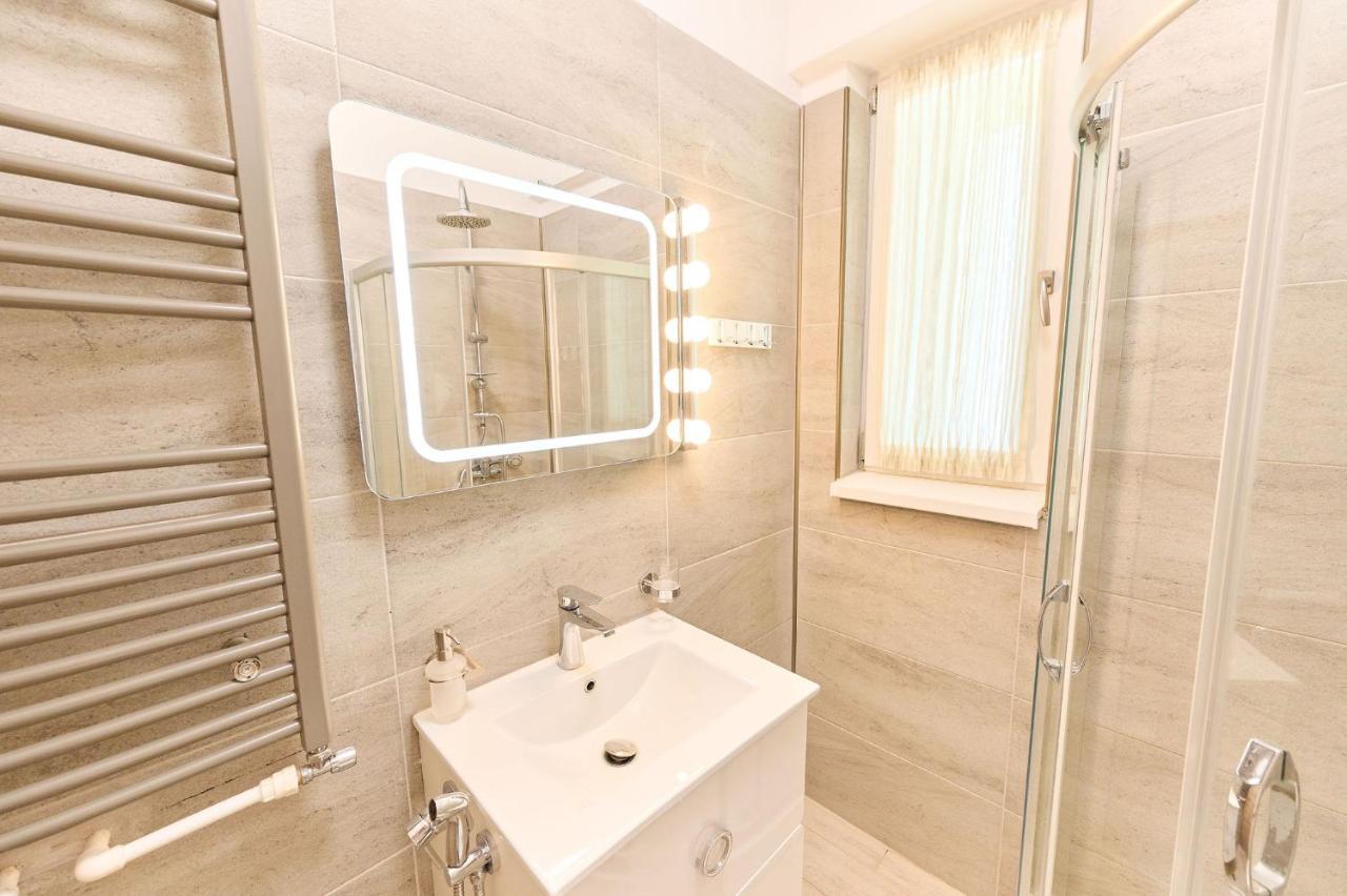 Blacksearama Apartment- Spa, Pools And Parking Mamaia Exterior photo